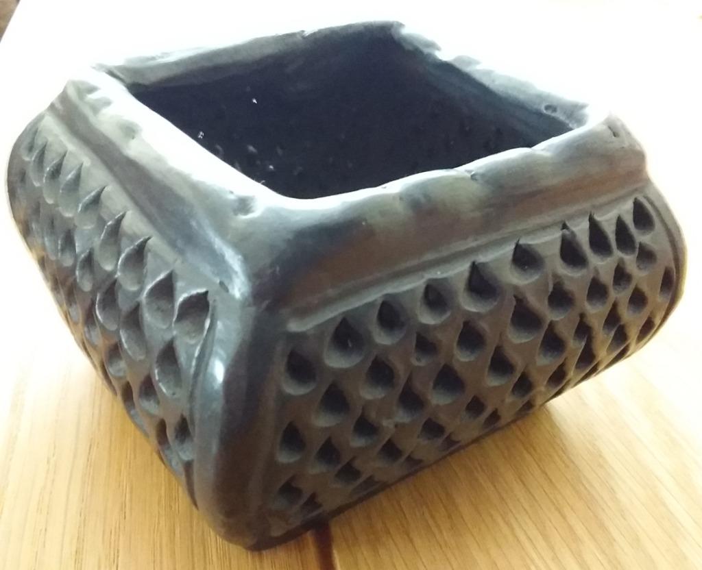 Kleine handgemaakte cachepot van aardewerk (pot) bonsaï, Ophalen of Verzenden, Balkon