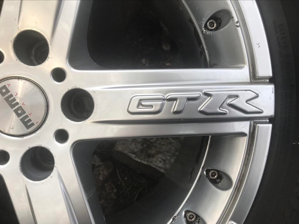 GTR-aluminium velgen merk MOMO zie beschrijving, Auto-onderdelen, Banden en Velgen, Velg(en), All Season, 17 inch, 235 mm, Personenwagen