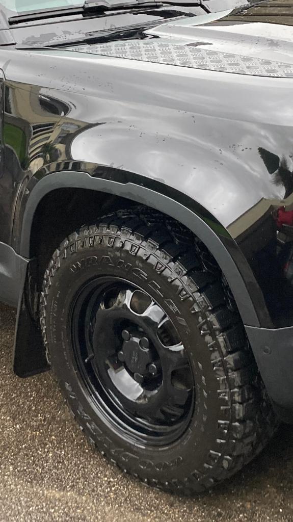 Set banden + velgen voor landrover Defender, Auto-onderdelen, Banden en Velgen, Ophalen, 18 inch, Gebruikt, 255 mm