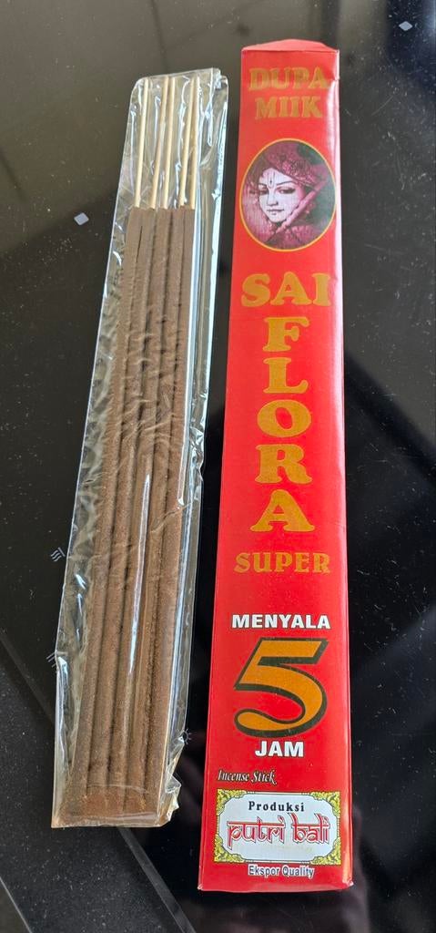 Heerlijke wierook Bali Sandelhout, Ophalen of Verzenden, Nieuw, Overige materialen, Kaars