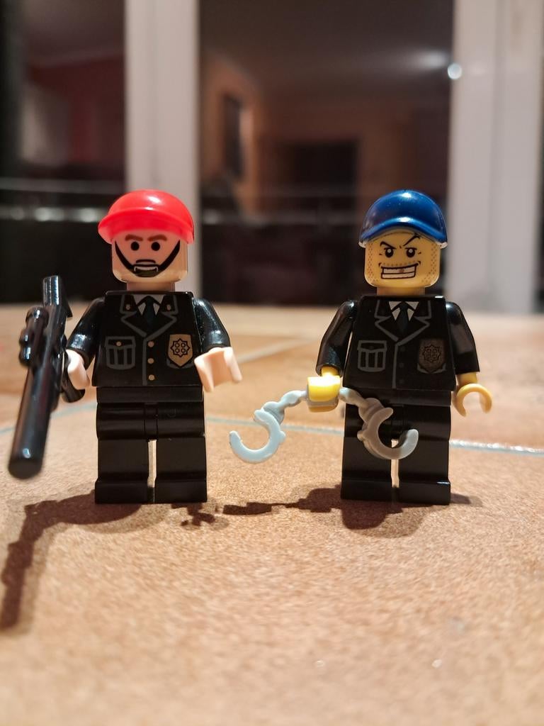 Lot Lego city policiers avec casquette, Enlèvement ou Envoi, Lego