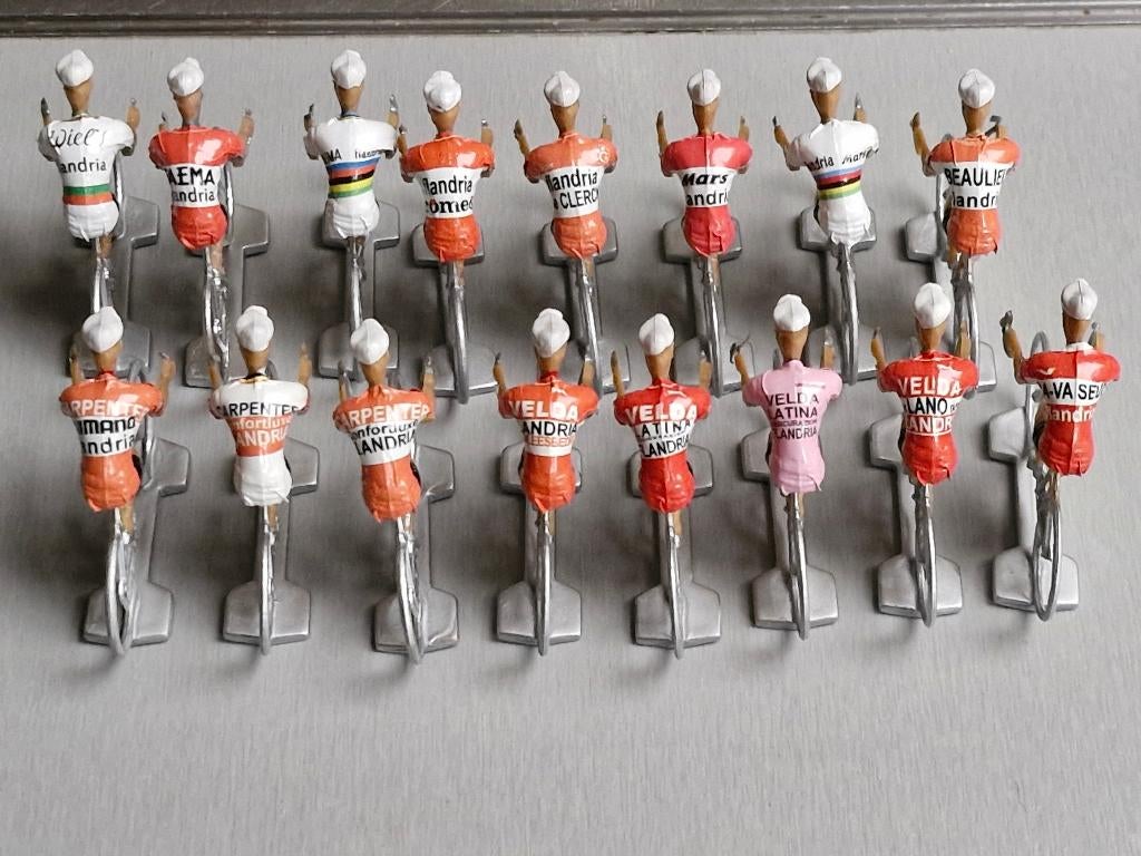 Les cavaliers FLANDRIA (20 ans de nostalgie de 1960 à 1979), Envoi