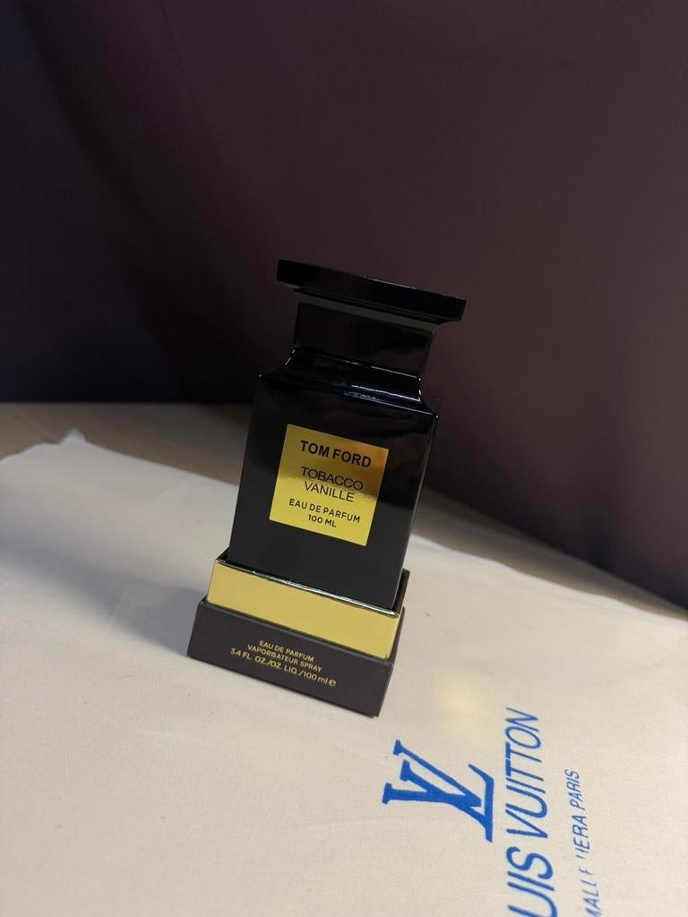 Tom Ford tabbaco vanille, Enlèvement