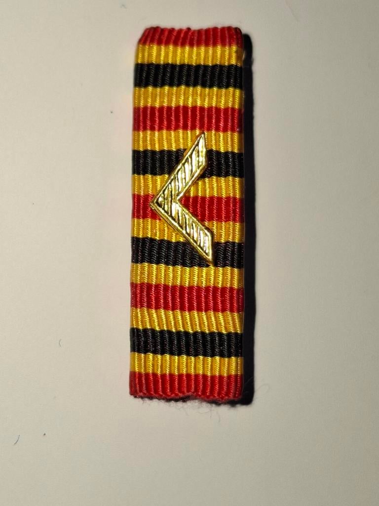 Militair ereteken eerste klasse, Verzenden