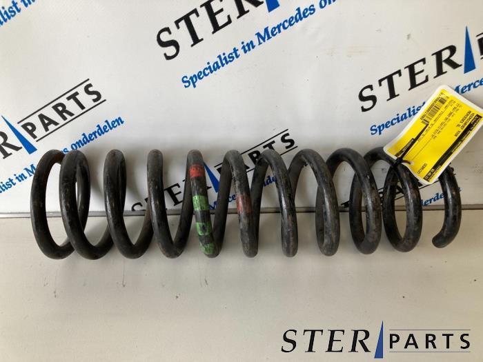 Ressort de suspension avant d'un Mercedes SL, Enlèvement ou Envoi, 3 mois de garantie, Utilisé, Mercedes-Benz