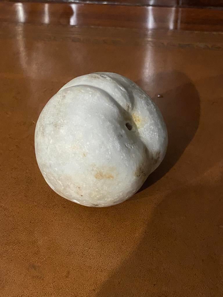 Fruit en marbre de carrare XIXe siècle, Antiquités & Art, Antiquités | Autres Antiquités, Enlèvement ou Envoi