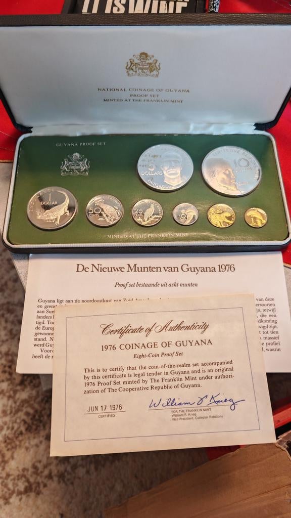 Guyana,Complete set coins 1976,silver large +certificate, Postzegels en Munten, Munten | Amerika, Setje, Zuid-Amerika, Zilver