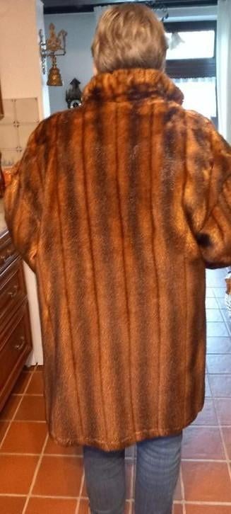 Dames mantel  in Bont, large. MOET WEG., Kleding | Dames, Ophalen, Bruin, Maat 42/44 (L), Zo goed als nieuw