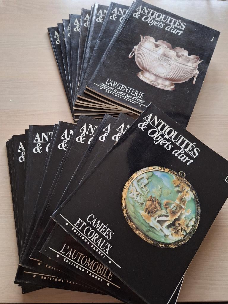 Antiquités & Objets d'art Editions Fabbri diverse nummers, Enlèvement