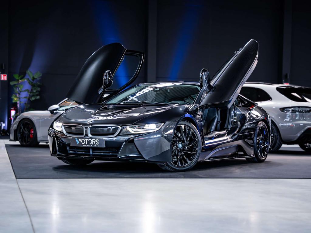 BMW i8 i8 - H&K - Cruise control - HUD - Full service, Autos, BMW, Cuir, Argent ou Gris, Achat, Euro 6