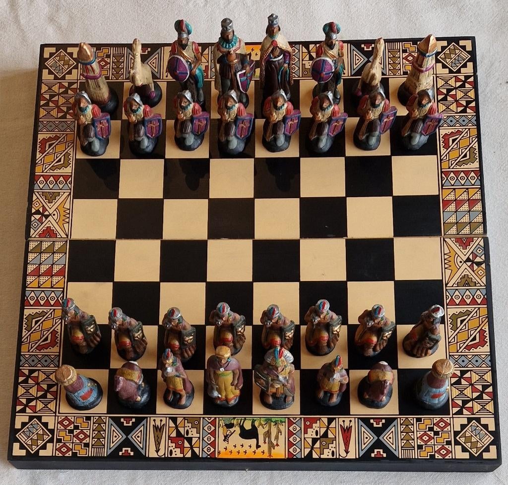Groot Handgemaakt schaakspel uit Peru - Nieuw, Hobby en Vrije tijd, Gezelschapsspellen | Bordspellen, Nieuw, Een of twee spelers