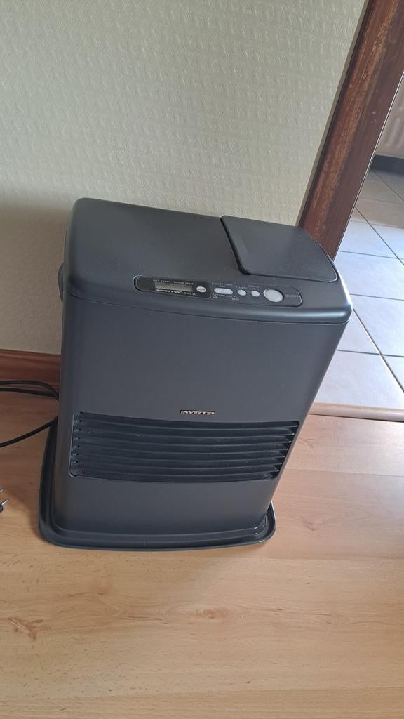Chauffage au pétrole Inverter 300c, Comme neuf, Autoportant