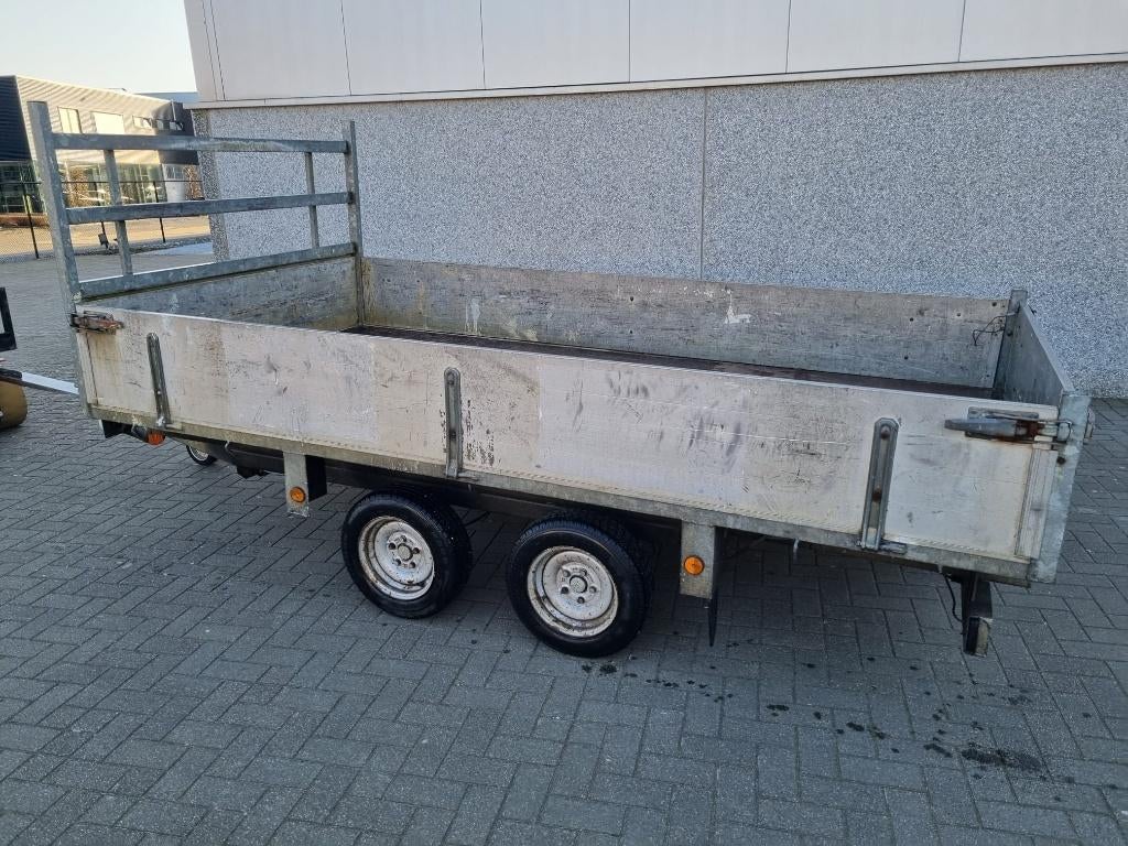 aanhangwagen, Enlèvement, Utilisé