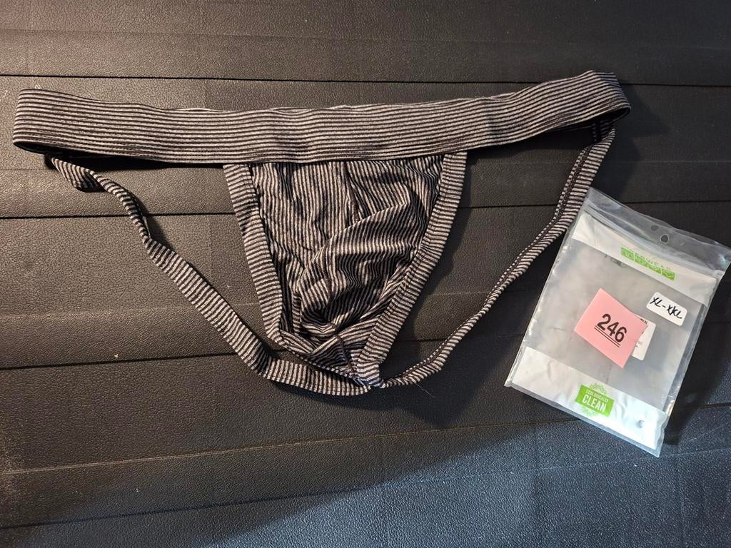 Jockstrap pour homme, Envoi