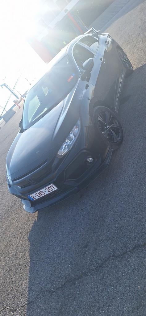Honda civic 2017 ( en panne ), Autos, Particulier, Essence, Achat
