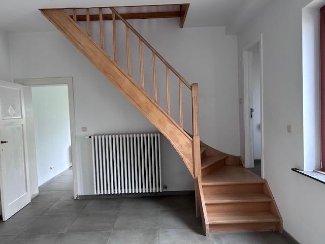 Escalier en bois massif, Bricolage & Construction, Enlèvement, Utilisé, Escalier, 2 à 4 mètres