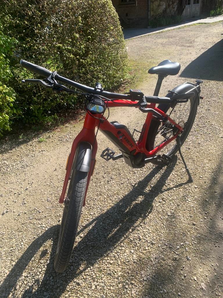 Pédélec Trek Super Commuter +8s, Vélos & Vélomoteurs, Vélos électriques, Comme neuf, Enlèvement