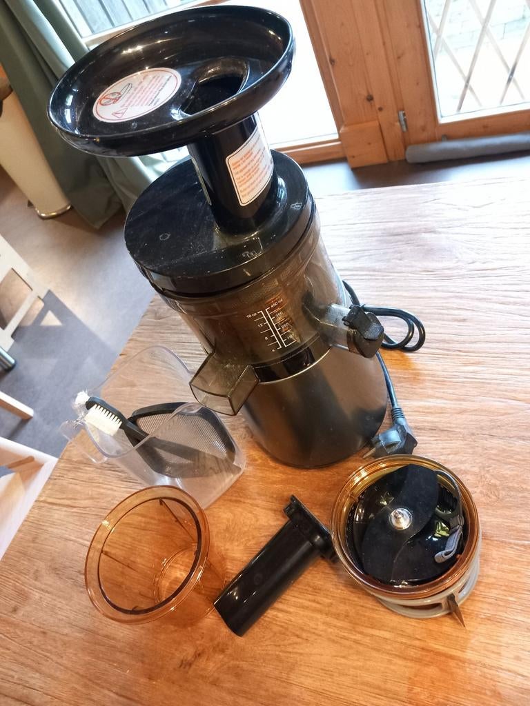 Extracteur de jus Dejelin, Enlèvement