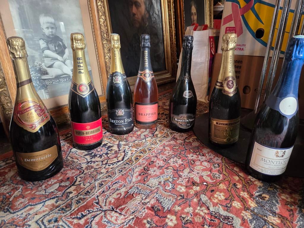 Lot bouteilles de champagne neuves, Collections, Champagne