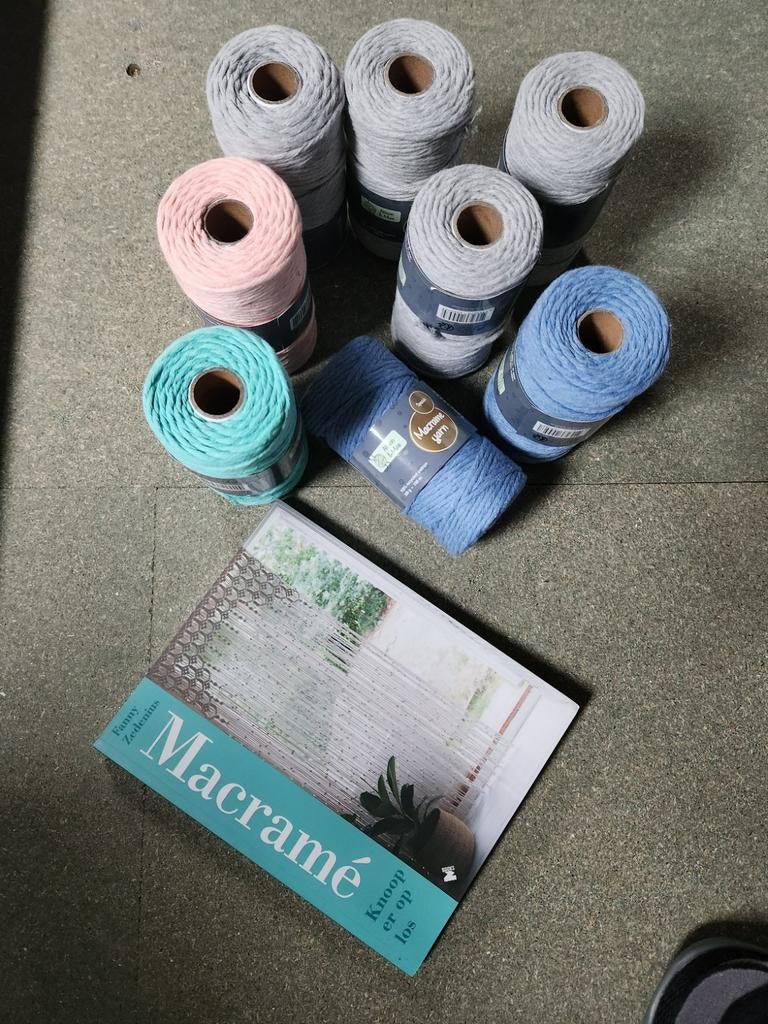 Macramé x8 + boek, Ophalen