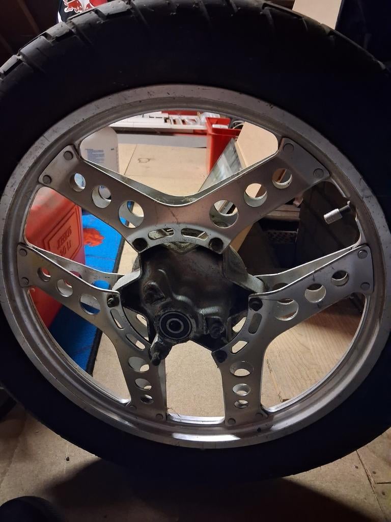 2 jantes Honda MBX pneus neuf, Motos, Particulier, Neuf