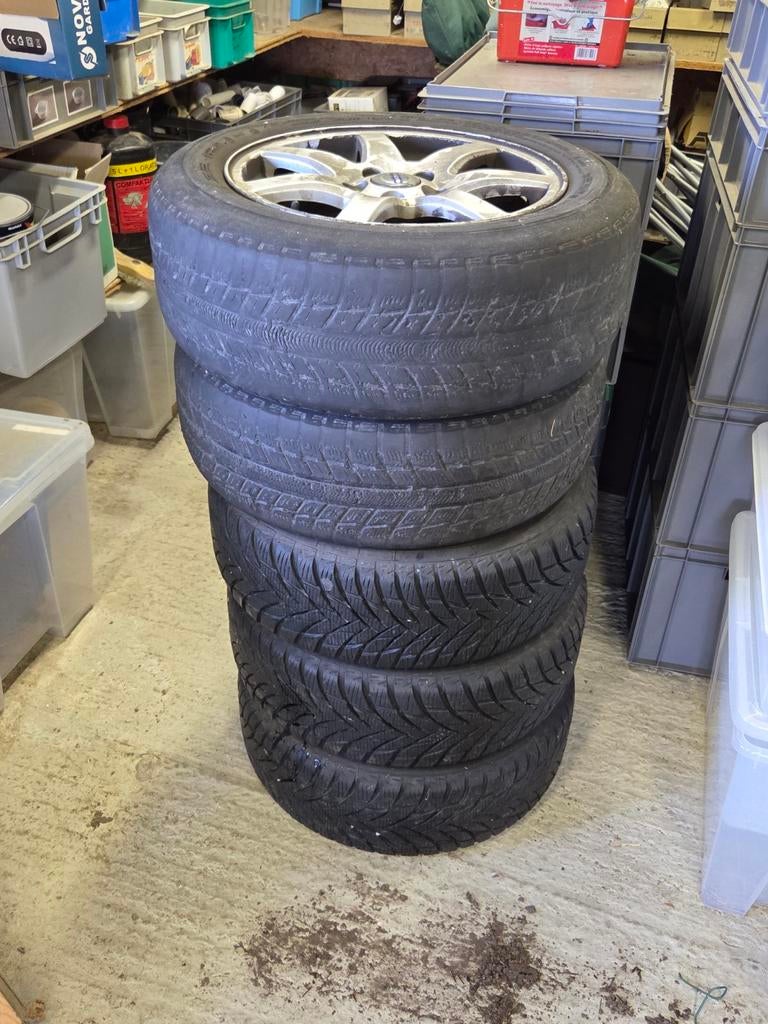 pneus de voiture, Autos : Divers, Pièces de sport automobile, Utilisé, Enlèvement