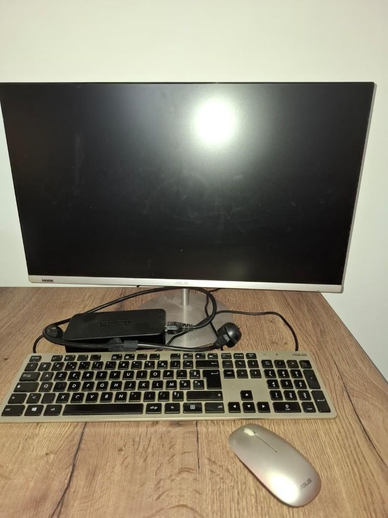 Asus Zen AiO ZN242GDT, Computers en Software, Asus, Zo goed als nieuw, HDD, Intel Core i7