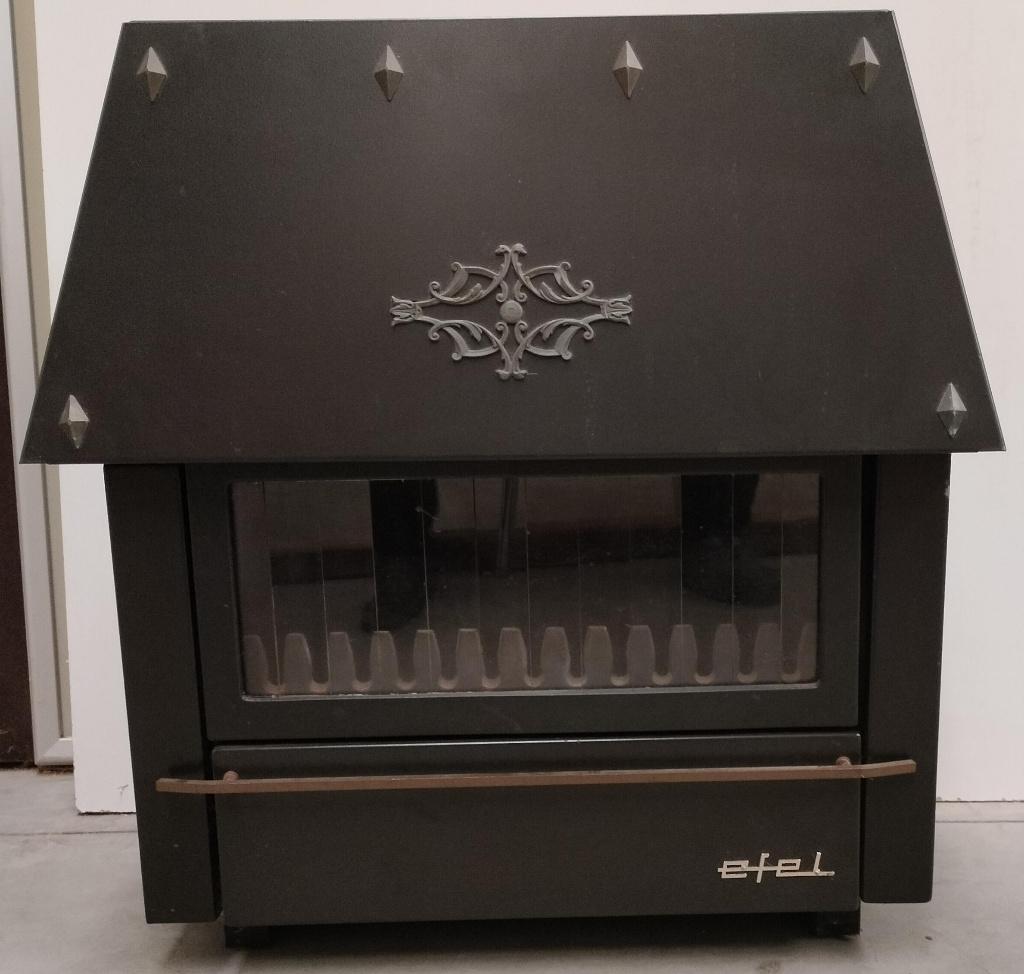 Efel houtkachel in goede staat, met kookoppervlak, Huis en Inrichting, Kachels, Ophalen, Gebruikt, Houtkachel, Vrijstaand