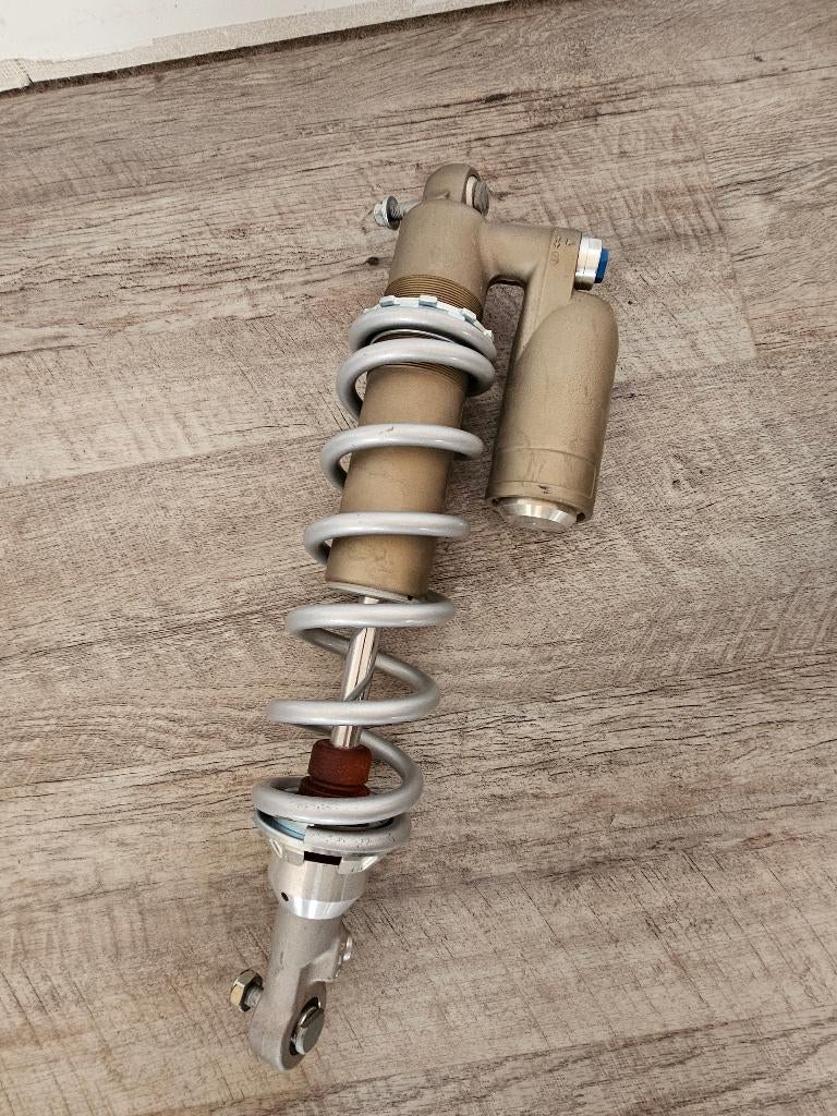 Showa achterdemper & airbox, Motoren, Ophalen of Verzenden, Nieuw