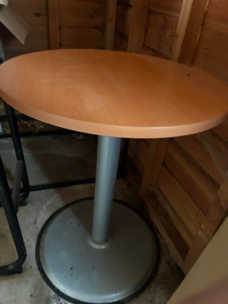 Tafeltje, Ophalen, Zo goed als nieuw