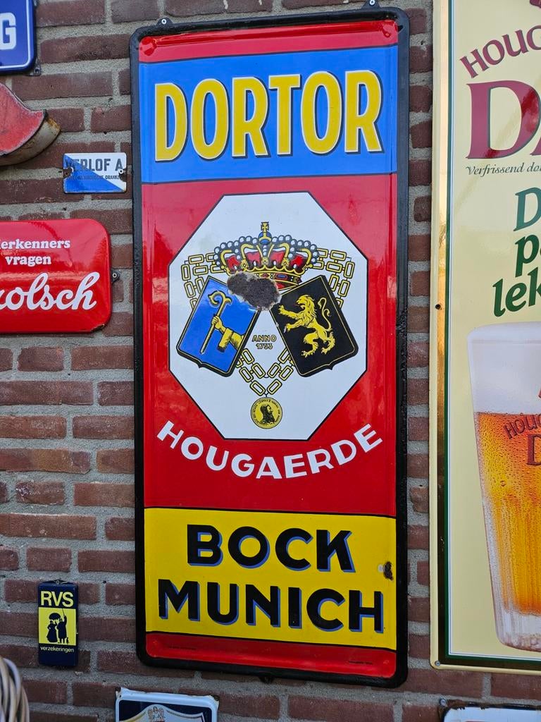 Émail Hougaerde Dortor Bock Munich, Enlèvement