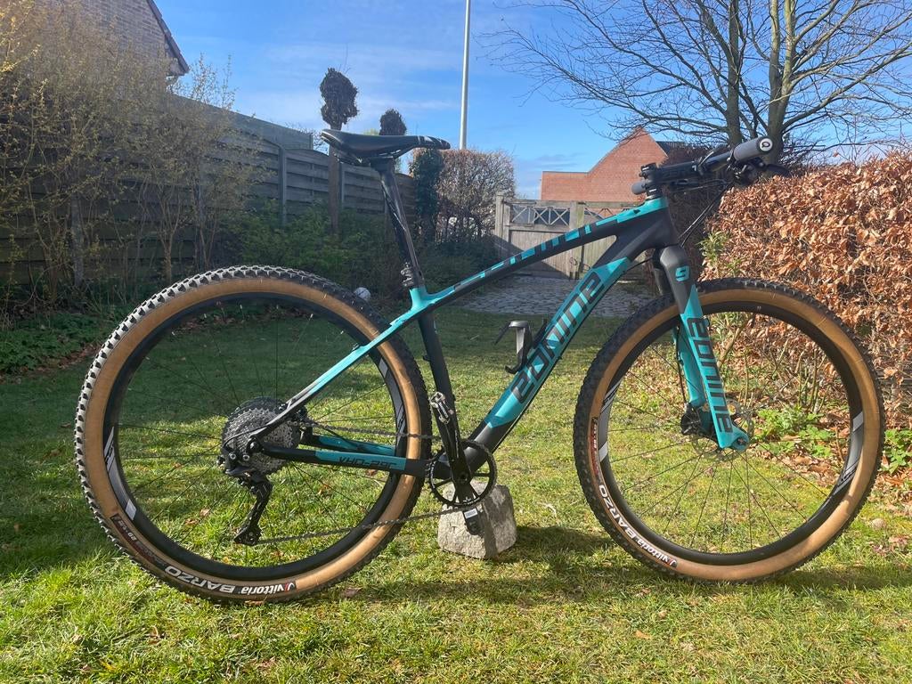 Ednine VDH-29 Maat M, Ophalen, Zo goed als nieuw