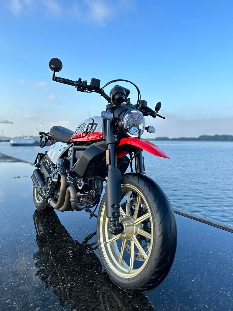 Ducati Scrambler Urban Motard 800cc (2022), Motoren, Motoren | Ducati, Particulier, Naked bike