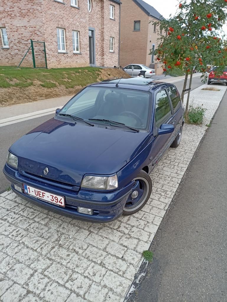 Clio 1 rti, Autos, Renault, Achat, Boîte manuelle, 4 cylindres, Sièges sport