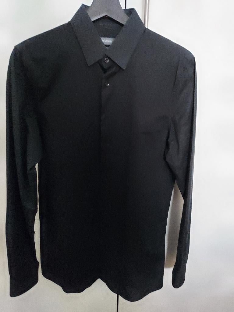 Encore 4 de 7 chemises pour hommes, Vêtements | Hommes, Chemises, Enlèvement, Comme neuf