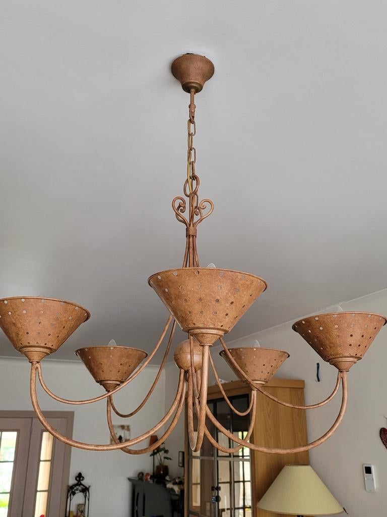 Landelijke luster, Enlèvement