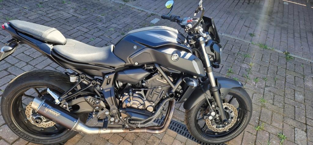 Yamaha Mt 07 édition noire, Permis Moto A, Plus de 35 kW, 2 cylindres, Particulier
