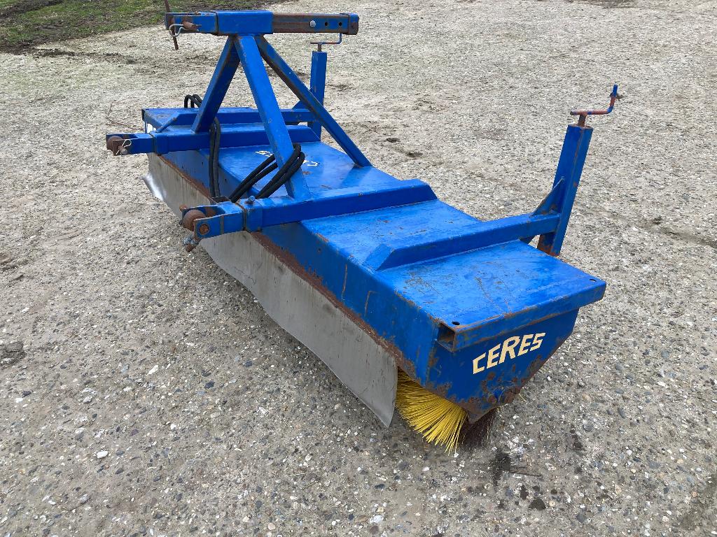 Ceres rolbezem 2,20m voor aan de tractor of shovel, Ophalen, Fruitteelt, Werkplaats, Gebouw of Erf