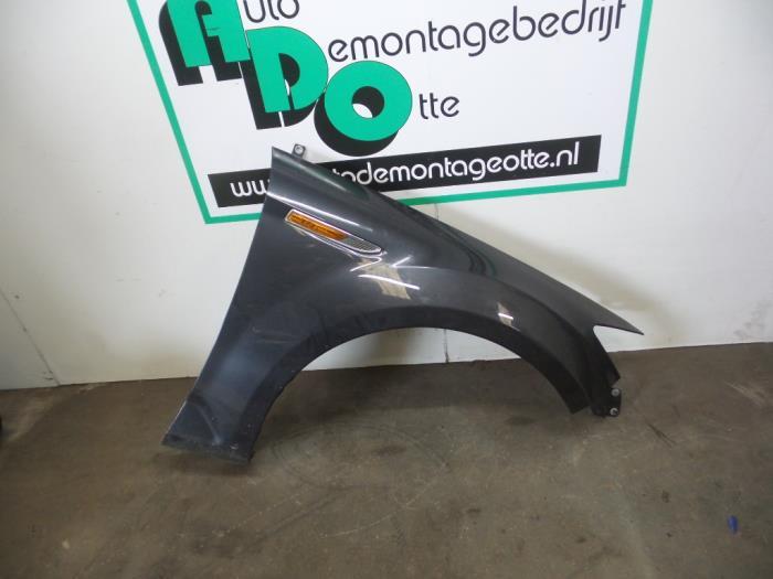 Scherm rechts-voor van een Ford Mondeo (Mondeo 07-) (X6), Gebruikt, -, -, Ophalen of Verzenden