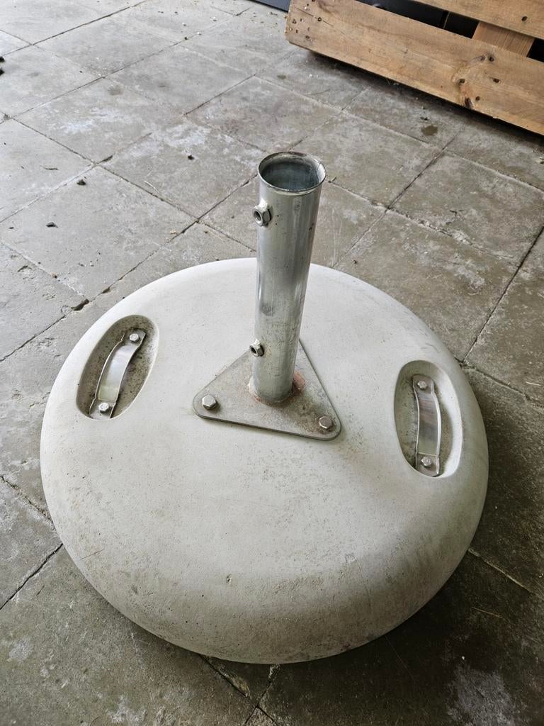 Parasolvoet steen (zwaar), Tuin en Terras, Parasols, Ophalen of Verzenden, Parasolvoet