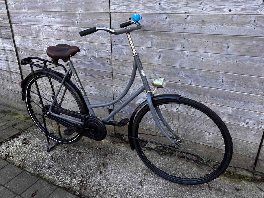 Damesfiets, superleuke omafiets, kader 57 cm hoog., Ophalen, Zo goed als nieuw
