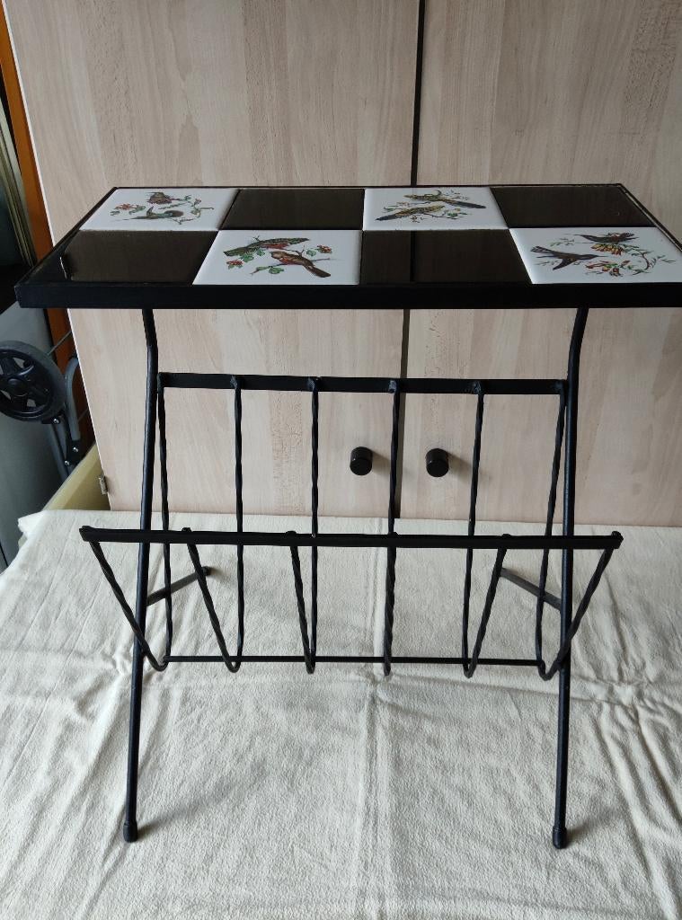 Porte journaux, Maison & Meubles, Enlèvement, Comme neuf