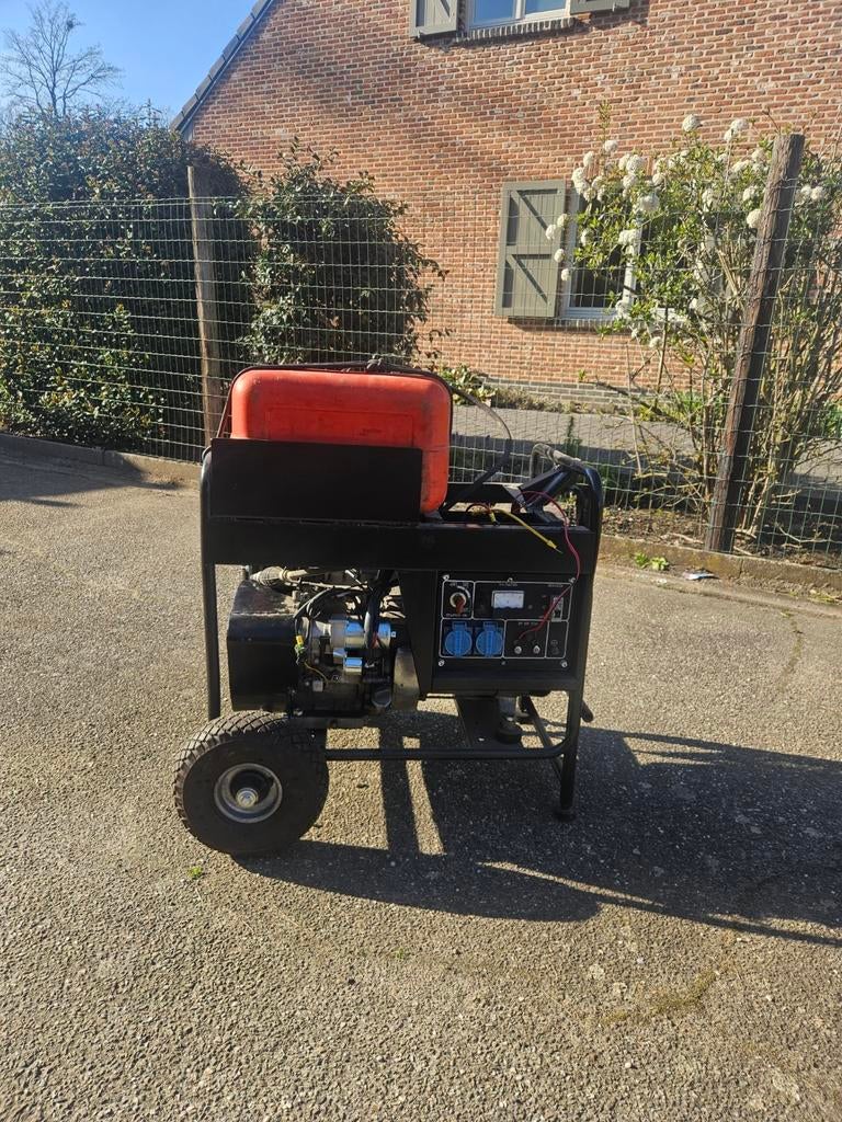 Groupe d'alimentation Launtop LT6500CL [5000W], Bricolage & Construction, Générateurs, Enlèvement