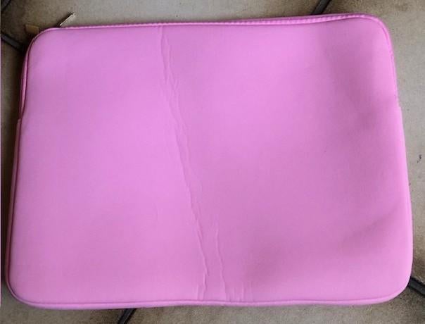 laptophoes,roze,40x30 cm,nieuwstaat, Computers en Software, Laptophoezen, Ophalen of Verzenden, Zo goed als nieuw, Le cose elegante