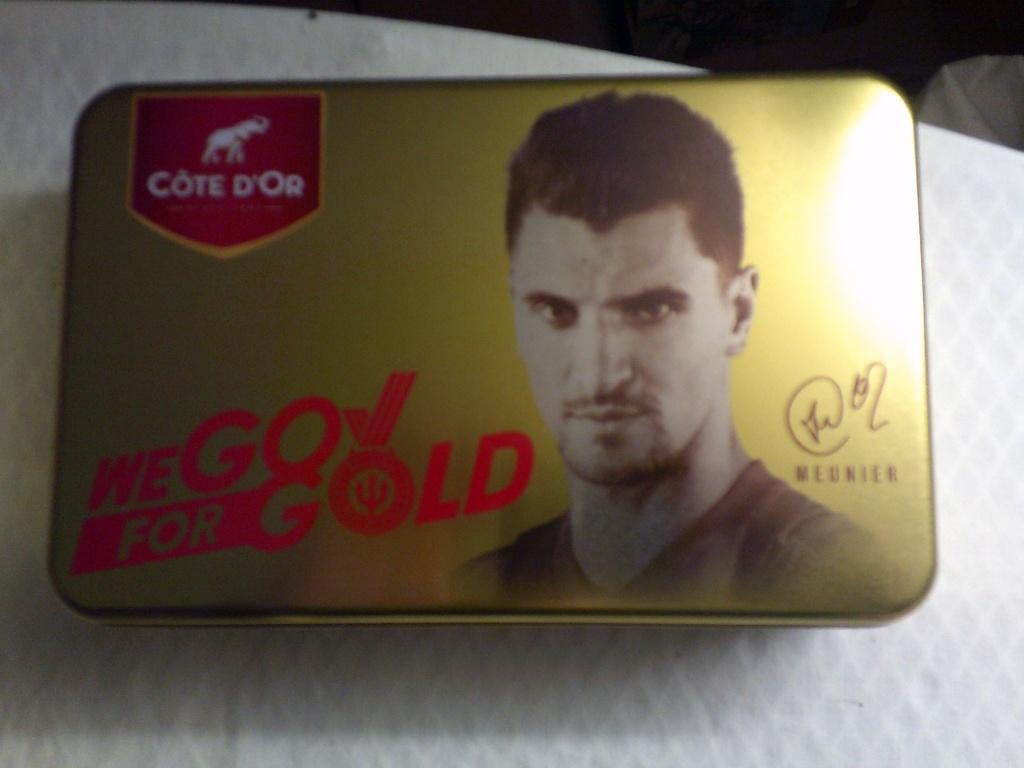 Rode Duivels blikken en bijlage WK 2018, Verzamelen, Sportartikelen en Voetbal, Ophalen of Verzenden, Zo goed als nieuw, Overige typen