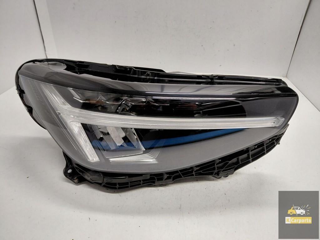 32338909, clairage LED complet droit pour pont l vateur Volv, Gunnar Engellaus vag 8
405 31  Gothenburg, SE, Info@volvocars.com