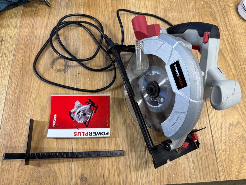 Scie Circulaire 1200W Varo Powerplus 185 mm, Bricolage & Construction, Enlèvement, Utilisé, 1200 watts ou plus, Scie circulaire