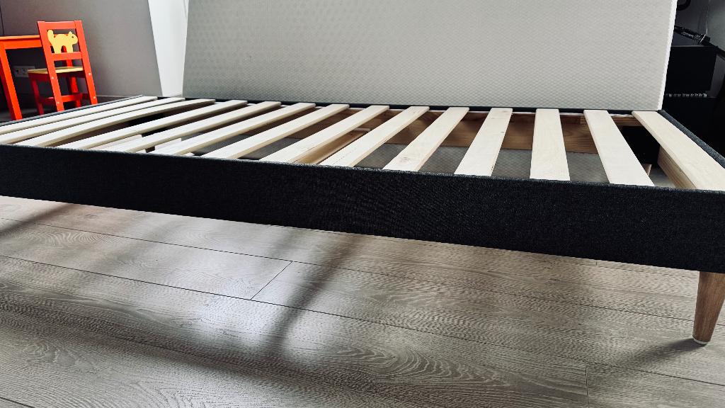 Matras en bedbodem 1 persoon, Ophalen, 90 cm, Eenpersoons, Zo goed als nieuw