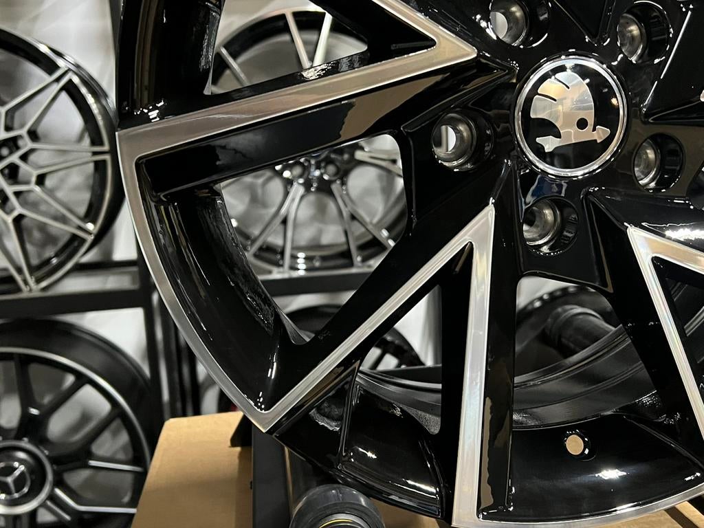 16" SKODA RS Look Sportvelgen SKODA OCTAVIA KODIAQ KAROQ VW, Auto-onderdelen, Ophalen of Verzenden, Nieuw, 16 inch, Velg(en)