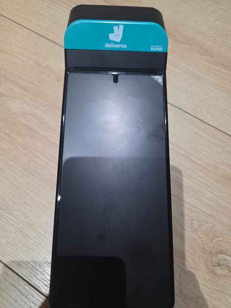 Deliveroo Sunmi V3, Ophalen